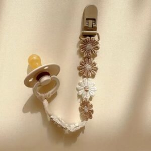 زنجیر پستانک نوزاد کره‌ای از پارچه نرم و بامزه