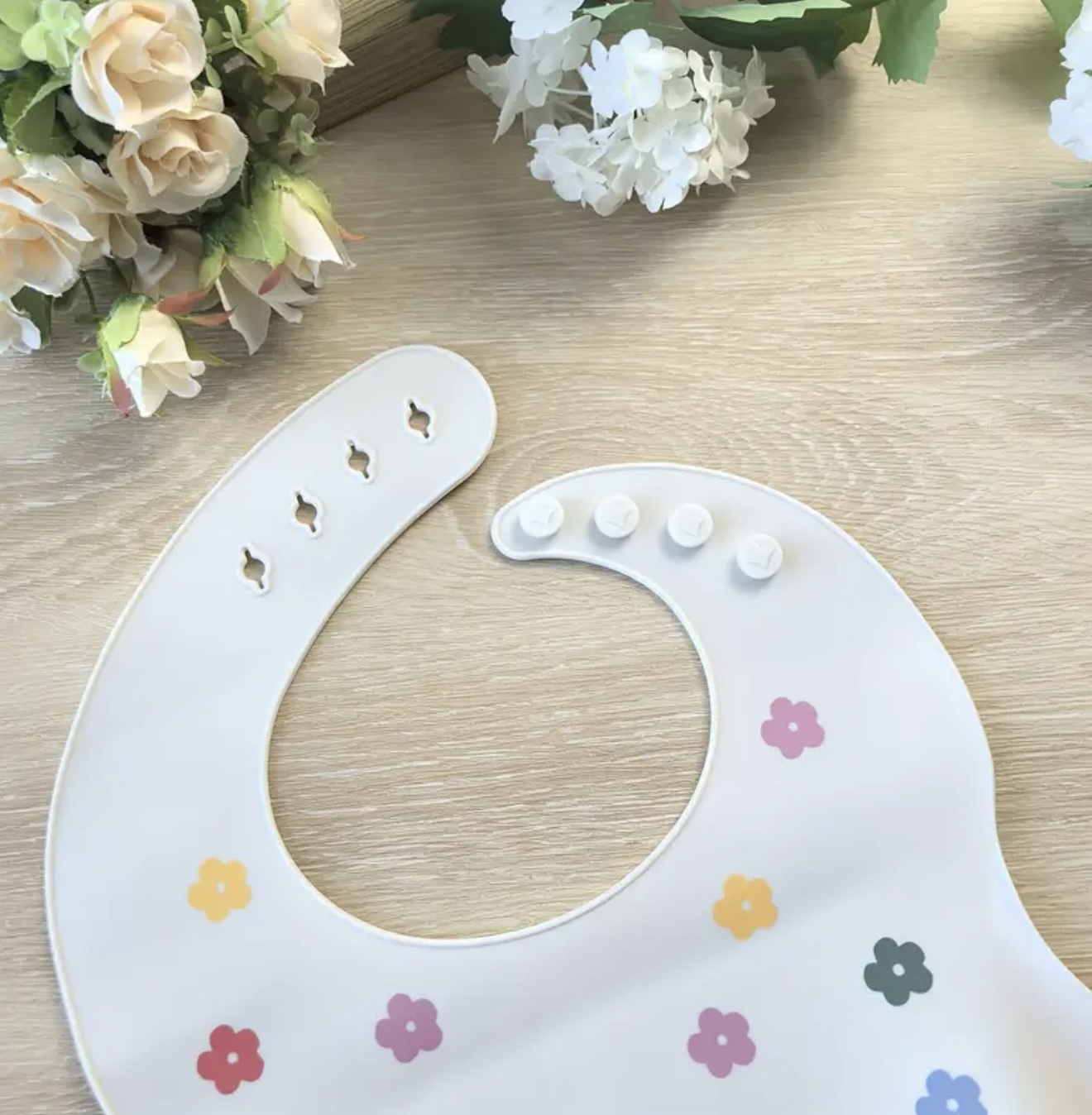 ست ۲ عددی پیشبند سیلیکونی نوزاد - Image 6