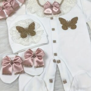 ست ۴ تکه برای نوزادان دختر، شامل یک لباس گیپور صورتی