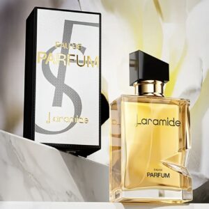 ادوپرفیوم مردانه – رایحه گلی با ماندگاری بالا،