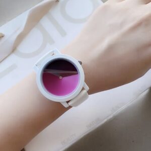 ساعت کوارتز تغییررنگ‌دهنده ENMEX