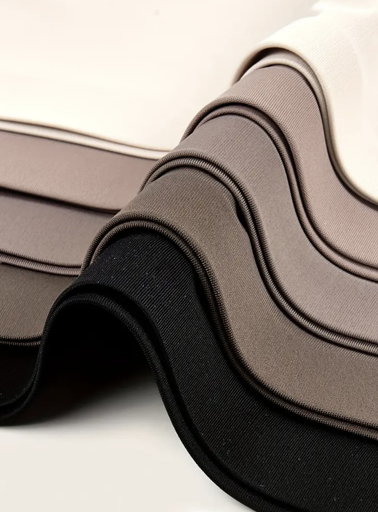 ست ۵ عدد شلوارکهای فاقبلند بدون درز - Image 2