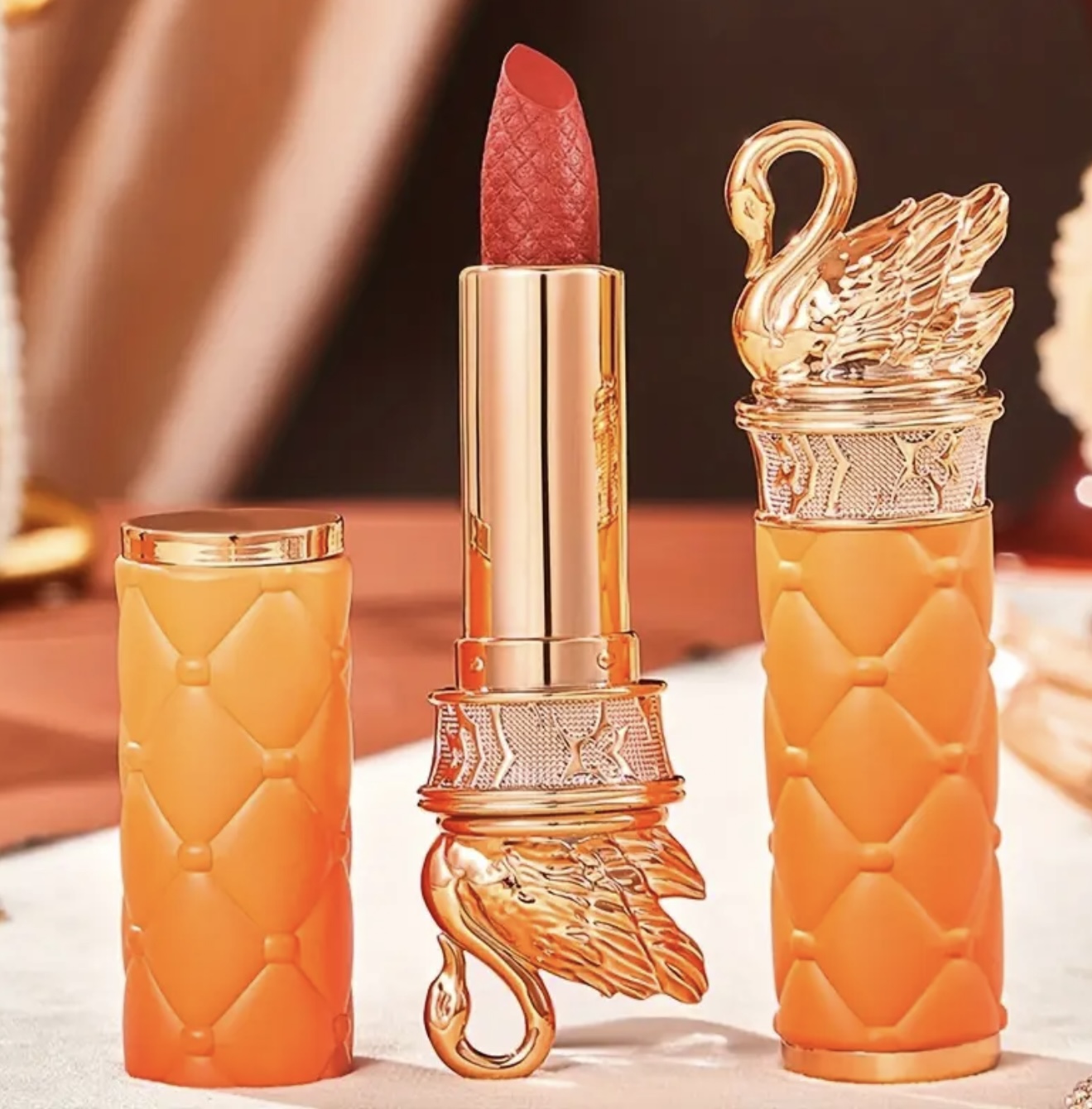 رژلب مات مخملی