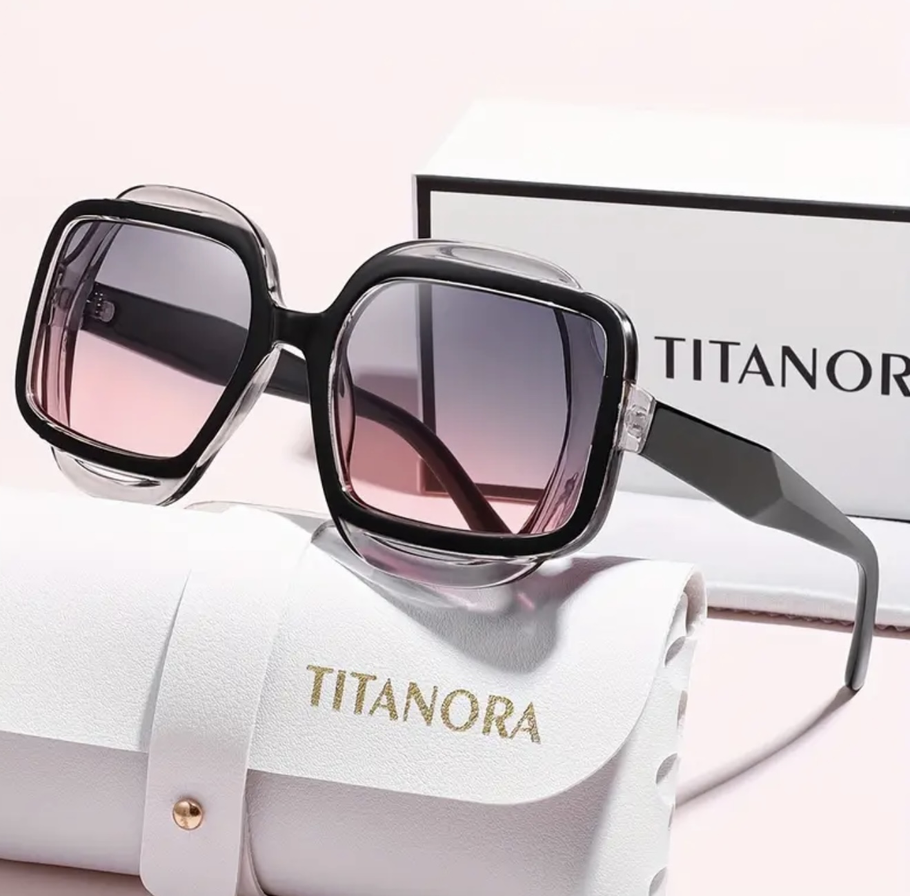 عینک با الهام از سبک وینتیج، دارای لولاهای فلزی و فریم قرمز، با طراحی هنری و لنزهای PC - Image 2