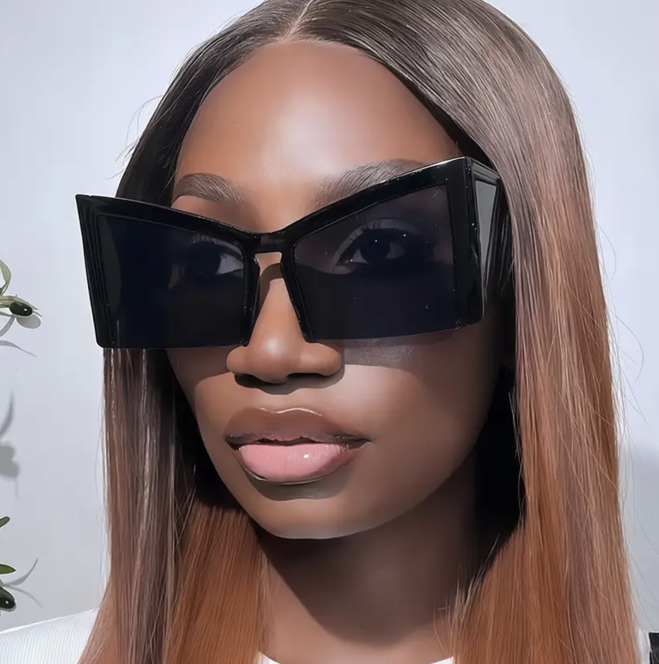 عینک فشن نیمفریم با الهام از سبک Y2K - Image 6