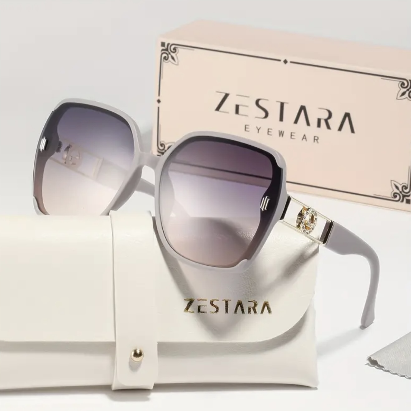 عینک با فریم مربعی و تزئینات نگین - Image 4