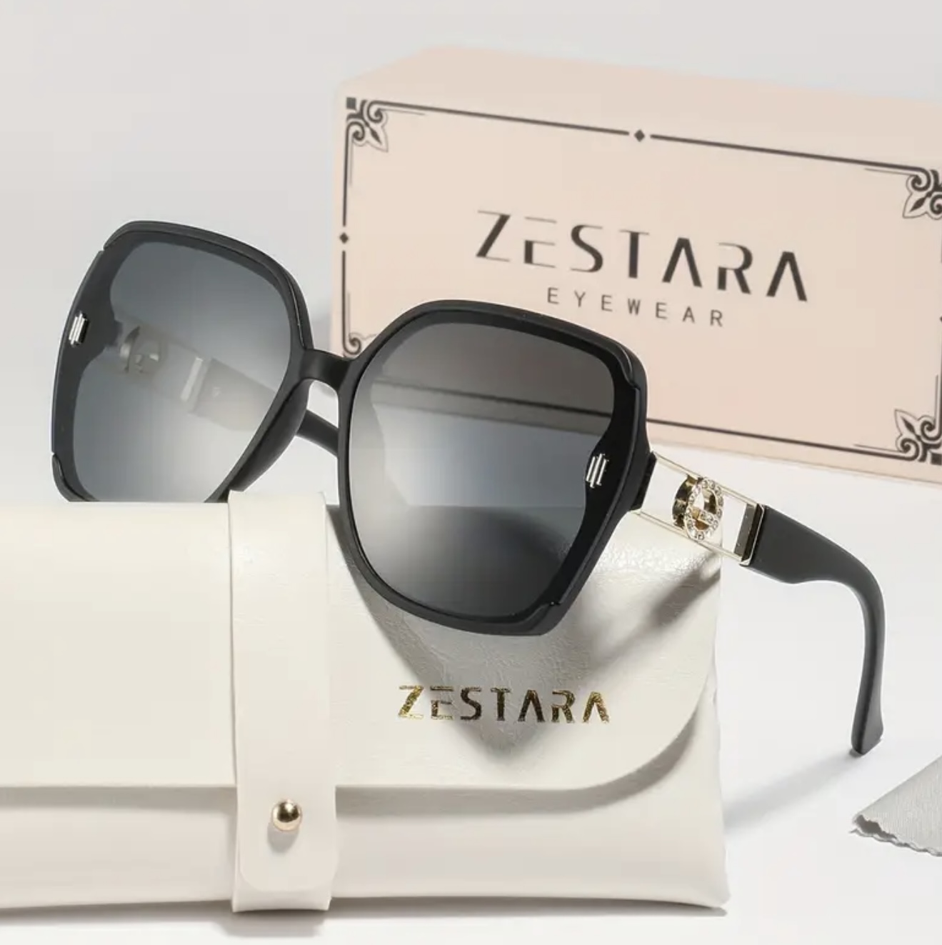 عینک با فریم مربعی و تزئینات نگین - Image 5