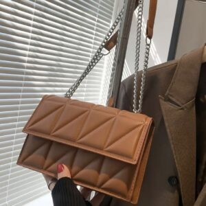 کیف دوشی فشن با دوخت لوزی