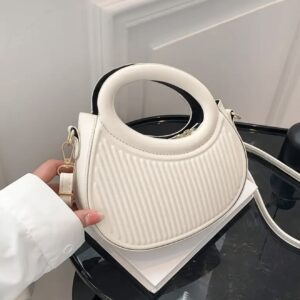 کیف دستی شیک از چرم مصنوعی با قطعات فلزی طلایی،