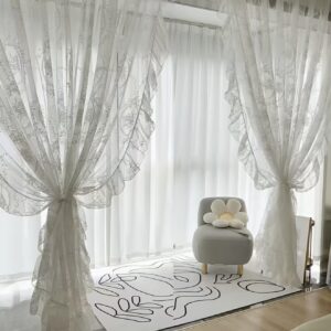 پرده حریر سفید با طراحی توری کلاسیک اروپایی