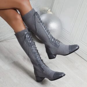 بوت زنانه با بندهاى شيك و ظريف