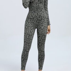 سرهمی (جامپ سویت)کشسان زنانه با چاپ پلنگی – زیپ‌دار