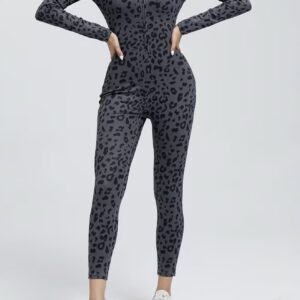 سرهمی (جامپ سویت)کشسان زنانه با چاپ پلنگی – زیپ‌دار