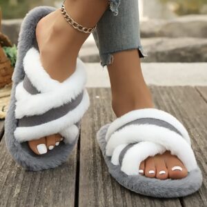 صندل با لایه داخلی پشمی