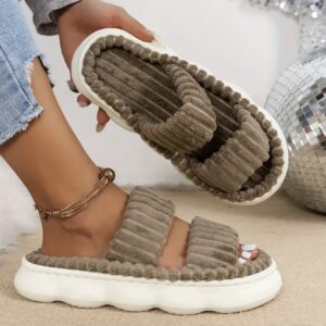 صندل زنانه پشمی، کف نرم و پشمی