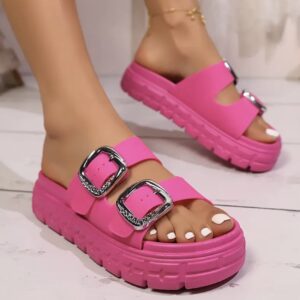 صندل زنانه بوهمیایی لژدار با بند سگک‌دار قابل تنظیم و کفی ضد لغزش