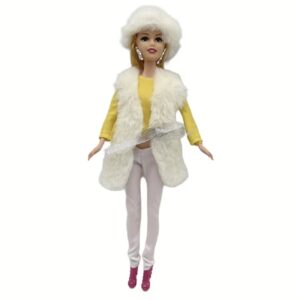 عروسک‌های مد با لباس‌های شیک زمستانی