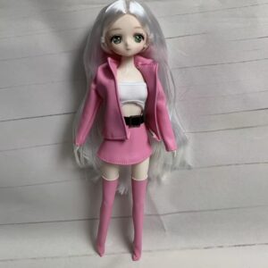 عروسک مد شیک و جذاب با کت چرمی الهام گرفته از انیمه با مفاصل قابل انعطاف، یک فیگور کلکسیونی بامزه و کیوت