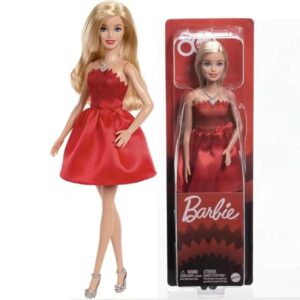 عروسک باربی دارای موهای بلوند، لباس، کفش و گردنبند، ابزاری کلکسیونی و سرگرم‌کننده برای دختران