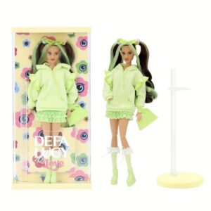 عروسک‌های مجموعه دارای آرایش ظریف و مفاصل دقیق قابل حرکت، این فیگورهای کلکسیونی در جعبه هدیه شیک به همراه پایه عرضه می‌شوند