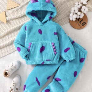 کاستوم دانشگاه هیولاها ست دو‌تکه دوست‌داشتنی از جنس فلانل، نرم و راحت، با طرح خال‌خالی، شامل هودی آستین‌بلند و شلوار آزاد