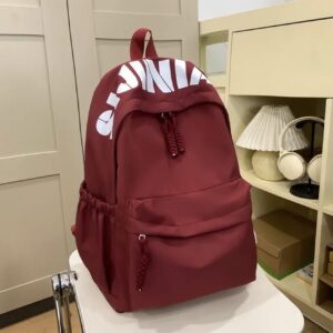 کوله‌پشتی زنانه شیک سبک، با بندهای قابل تنظیم و طراحی تاشو