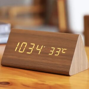 ساعت زنگ‌دار LED مثلثی چوبی