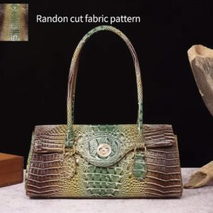 کیف زنانه لوکس  از طرح پوست کروکودیل با قفل پیچشی