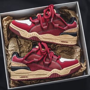 کفش‌های زنانه بهار و تابستان، کتانی‌های قرمز چندمنظوره با طراحی منحصربه‌فرد