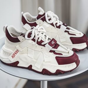 کفش‌های دویدن  فوق‌العاده سبک با رویه هواگیر