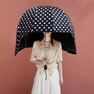 چتر  به شکل کلاه ایمنی با دسته بلند