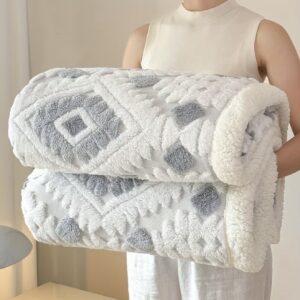 پتوی روکش‌دار نرم و ضخیم، مناسب تمام فصول، قابل شست‌وشو با ماشین لباسشویی