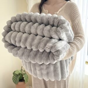 پتوی گرم و نرم