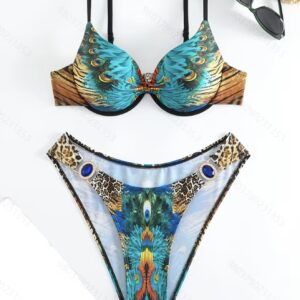 ست بیکینی دو تکه با طرح و سبک خاص