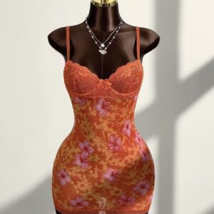 پیراهن بندی با پارچه مش، طرح گل‌دار، تزئین‌شده با تور دانتل متضاد و پاپیون