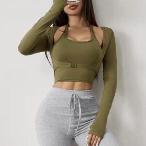 بلوز آستین بلند با طراحی یقه خاص، فیت اسلیم، دارای پد سینه یکپارچه بدون درز