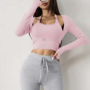 بلوز آستین بلند با طراحی یقه خاص، فیت اسلیم، دارای پد سینه یکپارچه بدون درز