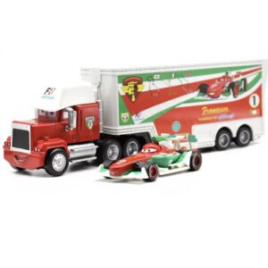 ماشین مسابقه‌ای لایتنینگ مک‌کوئین و کامیون