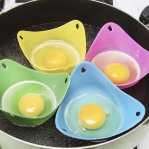 ست ۴ عددی پخت‌کننده تخم‌مرغ سیلیکونی برای استفاده در قابلمه