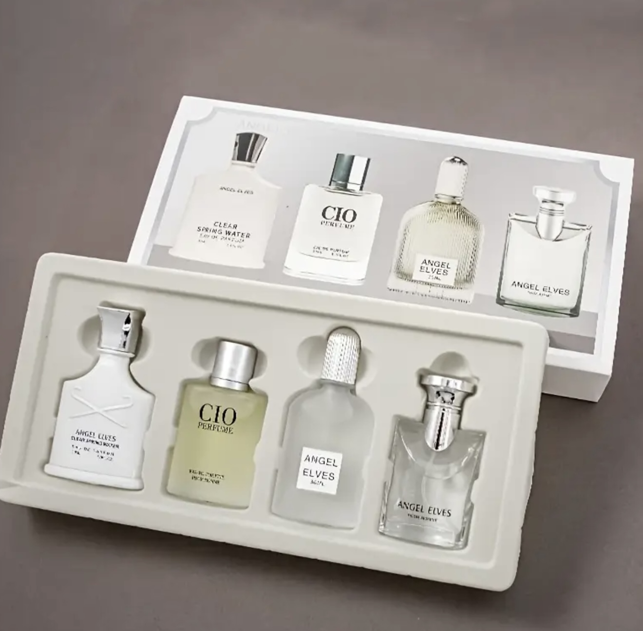 ست ۴ عددی عطر مردانه – ۴ بطری ۳۰ میلیلیتری با چهار رایحه تازه گلی چوبی، گرم ادویهای چوبی، تازه میوهای ملایم، مرکباتی ادویهای مردانه