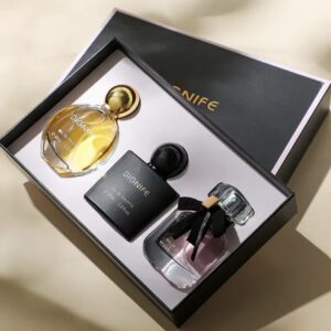 ست ۳ عددی عطر زنانه – ۳۰ میلی‌لیتر هر کدام ماندگاری بالا و رایحه گلی و زنانه