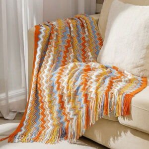 شال مبل و تخت بافتنی با منگوله، بسیار نرم و راحت، سبک و تزئینی، مناسب کاناپه، تخت، مبل و فضای باز، مناسب همه فصل‌ها، سایز ۱۲۷×۱۷۸ سانتی‌متر