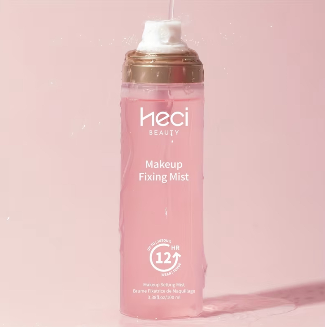 اسپری تثبیتکننده مرطوبکننده با رایحه گل، حاوی عصاره سانتلا آسیاتیکا و اسید هیالورونیک، مناسب برای ماندگاری طولانی آرایش، بافت سبک و طبیعی